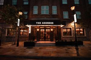 Η πρόσοψη ή η είσοδος του The Address Sligo