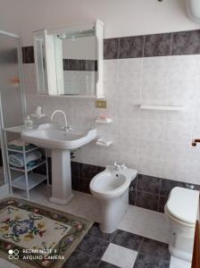 Ένα μπάνιο στο Montagne Rocciose