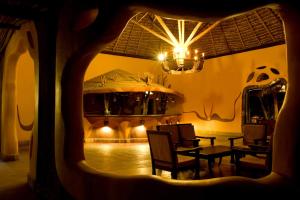 Predel za sedenje v nastanitvi Samburu Sopa Lodge