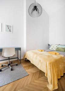 Serene and spacious apartment in the centre 1061 Budapest, Liszt Ferenc ter 10 kép - 2