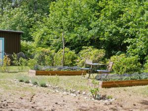 Κήπος έξω από το Holiday Home Heidl - 1-3km to the inlet by Interhome