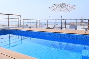 Πισίνα στο ή κοντά στο Pride Comfort Dwarka Near Dwarkadhish Temple