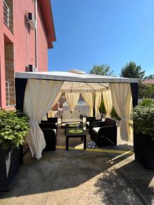 Veranda oz. zunanji predel v nastanitvi Apartmani Andrijana