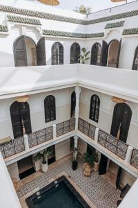 Bazén v ubytování Maison Dar Saada nebo v jeho okolí