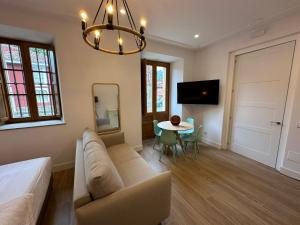 Μια τηλεόραση ή/και κέντρο ψυχαγωγίας στο Loben Casona del Deva