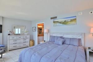 Ένα ή περισσότερα κρεβάτια σε δωμάτιο στο Direct Oceanview Oasis +61 φωτογραφίες