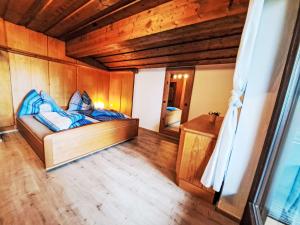 Posezení v ubytování Holiday Home zur schönen Aussicht by Interhome