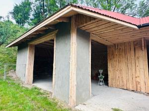 Budova, v ktorej sa apartmán nachádza
