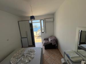 Postel nebo postele na pokoji v ubytování Dina House