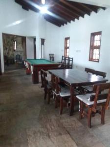 Τραπέζι μπιλιάρδου στο Chácara do Feijão