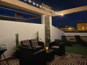 Część wypoczynkowa w obiekcie Przytulny Apartament 100m od plaży