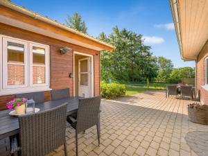 Zahrada ubytování Holiday Home Ditleif - 8km to the inlet by Interhome