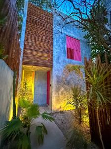 En have udenfor Room Cuzama disfruta de este paraiso