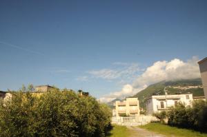 a view of a city with buildings and a mountain at Casa Vacanze Villa Fiorenza in Santa Maria La Carità