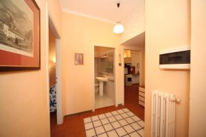 A kitchen or kitchenette at Gelso