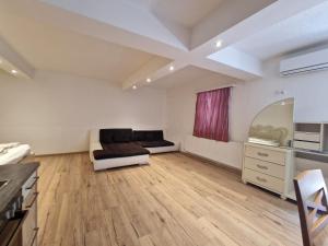 Prostor za sedenje u objektu Triple Serenity Suite