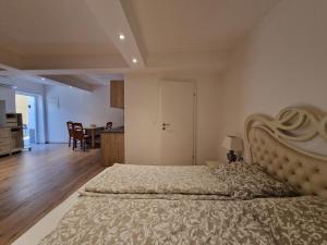 Krevet ili kreveti u jedinici u okviru objekta Triple Serenity Suite