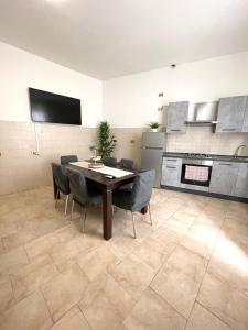 Kuchyň nebo kuchyňský kout v ubytování Appartamento Aurora Empoli - Firenze