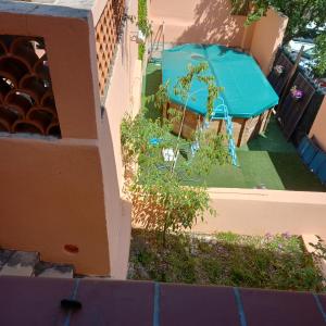 Vonkajšia záhrada v ubytovaní Villa à Marseille dans un cadre bucolique
