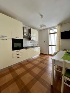 Kuchyň nebo kuchyňský kout v ubytování Casa Maracaibo