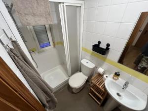 A bathroom at Lotila Flats Rio Caudal