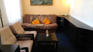 Un lugar para sentarse en Hotel CB Royal