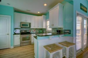 Køkken eller tekøkken på Summer Winds 215 + 44 billeder