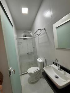 Koupelna v ubytování Torre Hotel + 28 fotografií