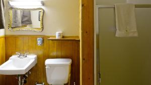 Et badeværelse på Arrowhead 11 Deluxe