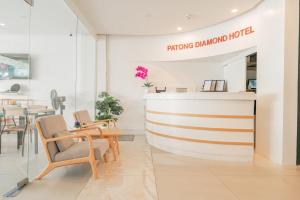 Posezení v ubytování Patong Diamond Hotel