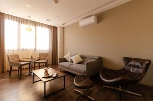 Posezení v ubytování Hotel Mitru Sur