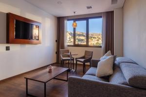 Posezení v ubytování Hotel Mitru Sur