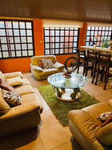 Afbeelding uit fotogalerij van Colon Escape House in Cedral