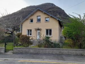 Výhľad na hory alebo výhľad na hory priamo z apartmánu