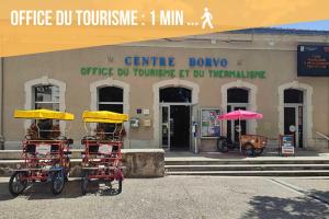 Fotografie z fotogalerie ubytování La Rosée - Studio Zen à 50m des Thermes - Vue Casino, SDD hydromassante, Smart TV v destinaci Bourbonne-les-Bains