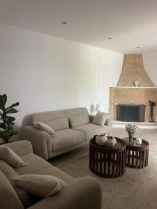 Gallery image of Omodos Serenity House in Omodos