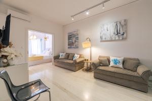 Posedenie v ubytovaní L'appartement blanc dans le centre de Glyfada