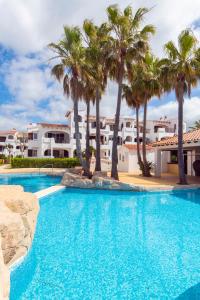 Bazén v ubytování Siesta Mar Loft apartments nebo v jeho okolí