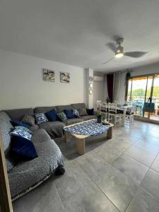 Posedenie v ubytovaní Apartamento PARADISE Solo Familias
