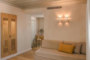 Posezení v ubytování Hydroussa Hotel Hydra