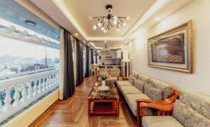 Posezení v ubytování Empress Dalat - Sky View Hotel