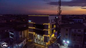 Budova, kde se hotel nachází