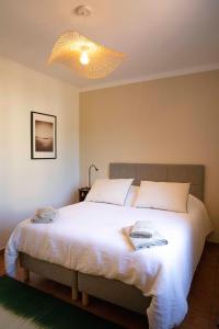 Galeriebild der Unterkunft La maison de Juliette - climatisée in Charleval + 2 Fotos