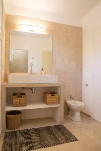 Galeriebild der Unterkunft La maison de Juliette - climatisée in Charleval