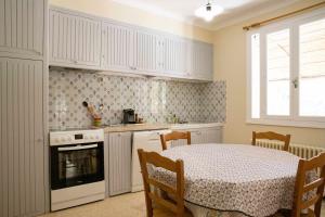 Galeriebild der Unterkunft La maison de Juliette - climatisée in Charleval