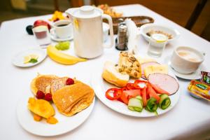 Jedlo v ubytovaní bed & breakfast alebo blízkom okolí