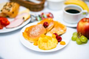 Jedlo v ubytovaní bed & breakfast alebo blízkom okolí