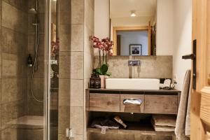 Koupelna v ubytování Premium B&B Chalet Evi