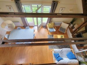 O zonă de relaxare la Chalet pour 7 pers. à Saint-Michel-de-Chaillol, Balcon Sud, Jardin, Mezzanine, Animaux admis - FR-1-393-148