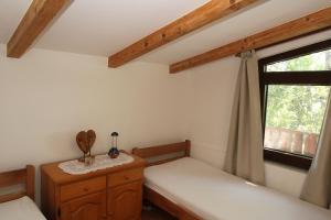 Postel nebo postele na pokoji v ubytování Casa Ajla with private Pool + 22 fotografií